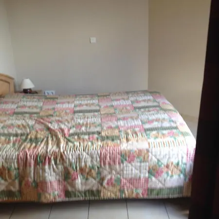 Bristol Palace 11x Apartment *